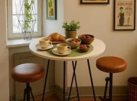 18 Steps to a Secret Tower