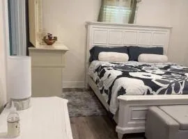 Cozy family home near downtown st Augustine