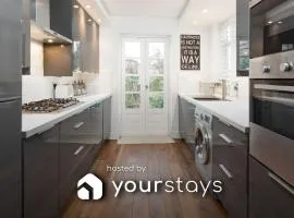 Stamford Park Road by YourStays, A wonderful family townhouse in a superb location!