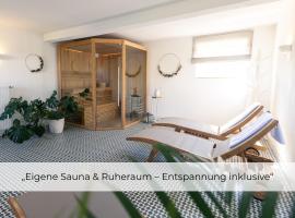 Landhaus Paco Ferienhaus für 12 Personen mit Alpakas, Sauna & Kamin, hotel sa Blaufelden