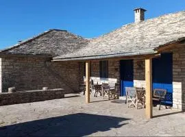 Traditional House In Ano Pedina