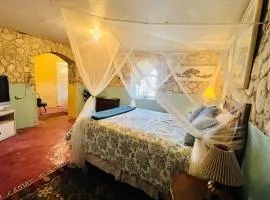 The Crown Private Queen