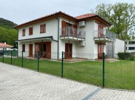 Kz Apartments Saját partszakasszal, hotel di Balatonboglár