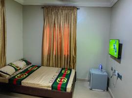 ROI & REINE CHATEAU APARTMENTs – hotel w Akure