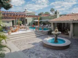 Hacienda del Lago Boutique Hotel
