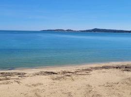 Port-Grimaud - La Maisonnette - sur plage et front de mer, Hotel in Grimaud