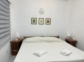 MSJ studio room