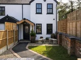 Seabank Cottage Wirral Luxury coastal retreat