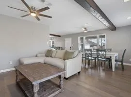 Coastal Getaway Near Beach & Casino 2BR Sleep 6
