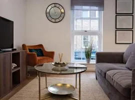 Central Windsor, FREE Parking 300m to Castle, Pet Friendly