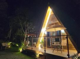 Lobo cabanas CABANA LOBO PRIME, hótel í Bonfinópolis