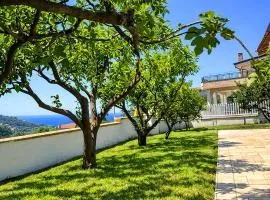 Casa indipendente con giardino e vista mare - Casa Gennaro