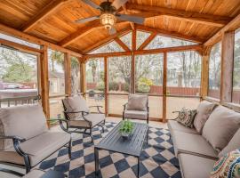 The Haven, Entire Home - In Mauldin, SC, hotel a Mauldin