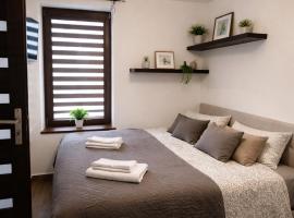 3 Rooms Garden Parking, hotel a Raszyn