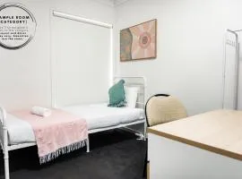 Serene Single Room - Convenient Location in Gregory Hills - Shared Bathroom