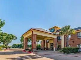 Quality Inn West Plano - Dallas