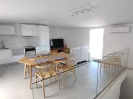 Deluxe 2 Terraces River&Marina View Flat