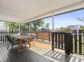 Wills Avenue No. 12. Golden Beach