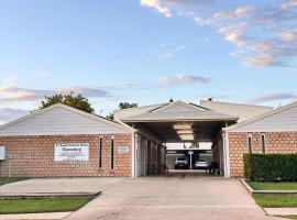 5 37 St Francis Dr Neat 1BR AC Parking, Hotel in Moranbah