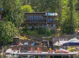 Lake Pend Oreille Cabin, hotel din Sagle
