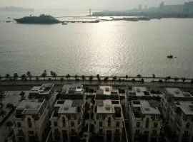 Chip & Đen's House Ocean view the Sapphire Hạ Long