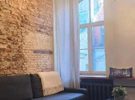 Al Pacino baby apartment