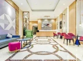 Borrman Hotel Zhuhai Mingzhu Railway Station Rainbow Shopping Mall