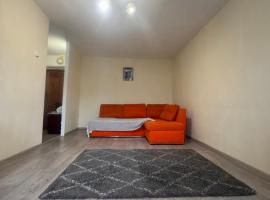 Квартира однокімнатна у центрі міста Павлоград, Hotel in Pavlohrad