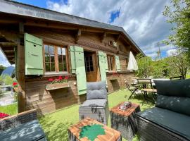 Gstaad Chalet, готель у місті Ґштад