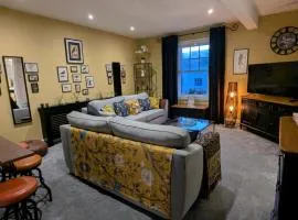 Swallows Nest - central Cirencester Apartment sleeps 1-4