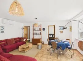 Maison pour 5 avec jardin, centre Plomeur
