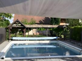 Bnb Au Petit Ruisseau, hotel i Plobsheim