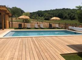 Domaine de Lusclade, ξενοδοχείο σε Lescure-dʼAlbigeois