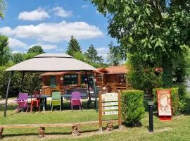 Le Pont Rouge & Les Vignes