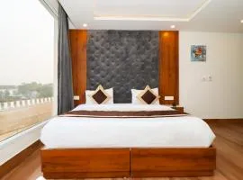 Mukul inn