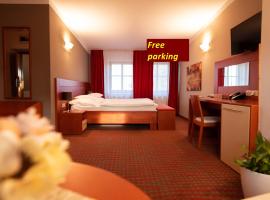 KATERAIN hotel, restaurace, wellness, hotelli kohteessa Opava