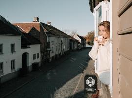 Gamlebyen Hotell - Fredrikstad, hotel i Fredrikstad