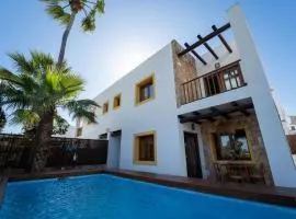 Villa Bezu near by Ibiza town & Pacha with private pool