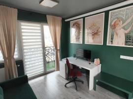 YoniHarmony - 2 parking places, Hotel in Sosnowiec