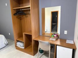 Castelo do Lago Hotel e Restaurante, hotel en Fama