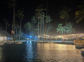Antonio Beach Tree House Hotel & Spa - biggest swimming pool in East Africa โรงแรมในอูโร