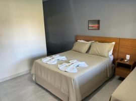 Castelo do Lago Hotel e Restaurante, hotel en Fama