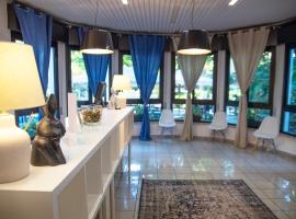 LUDO Holiday House, hotell i Riccione