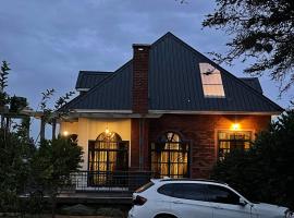 De Calma Safari Homestay - Ideal for Holidays and Retreats, Hotel in Karatu