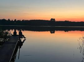 Dom Acapulco, Hotel in Kromszewice