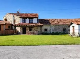 Casa con jardín cerca Playa de la Franca – Male