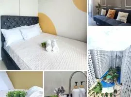 5 Random Units Near MOA