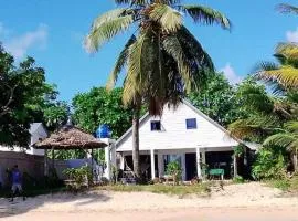 Blue Lagoon villa en bord de plage