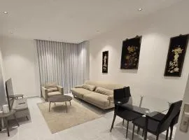 2 Bed room Apartment Luxurious