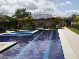 APT Completo - Suíte - 2 Ar-condicionados, Wi-FI, Piscina, garagem, portaria - aconchegante